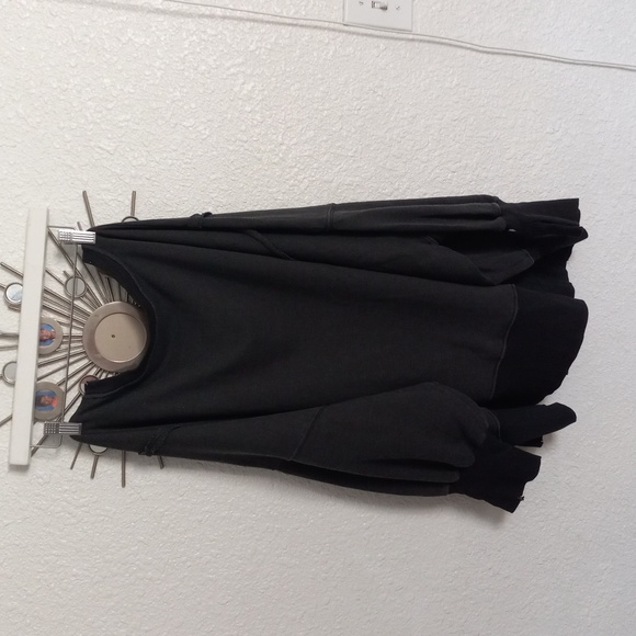 NWT!!!!! 𝙁𝙍𝙀𝙀 𝙋𝙀𝙊𝙋𝙇𝙀 𝘾𝘼𝙈𝘿𝙀𝙉 𝘽𝙇𝘼𝘾𝙆 𝙎𝙄𝙕𝙀 SMALL - Picture 9 of 11